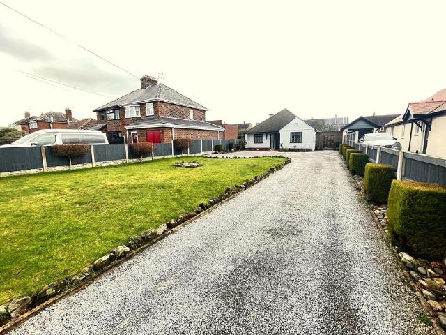 Bungalow for sale in Rossmore, Cheshire