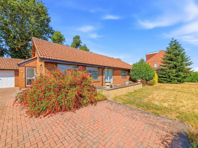 Bungalow for sale in West Yorkshire