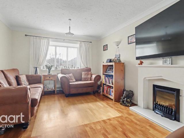 Bungalow for sale in Upper Dovercourt, Dale Hill