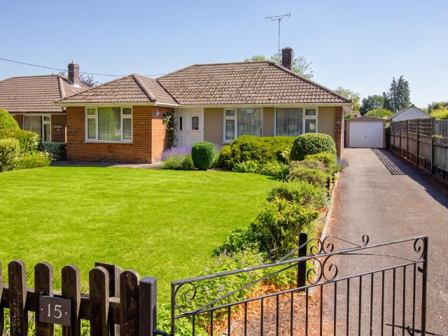 Bungalow for sale in New Alresford, Hampshire