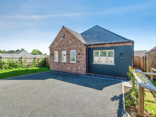 Bungalow for sale in Brookville, Norfolk