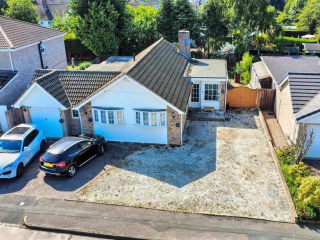 Bungalow for sale in Thurnby Lodge, Old Wharf