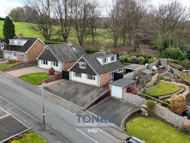Bungalow for sale in Wollescote, Stourbridge