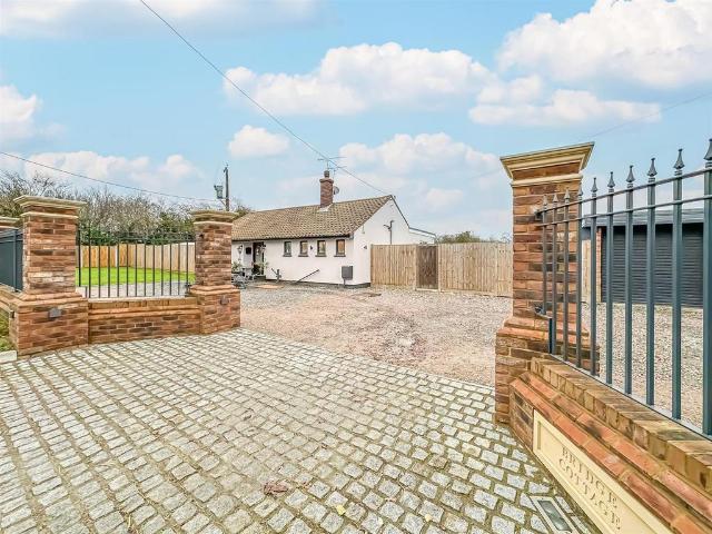Bungalow for sale in Barling, Isle Of Man
