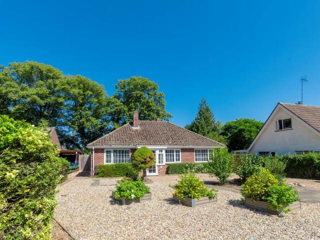 Bungalow for sale in Chedburgh, Suffolk