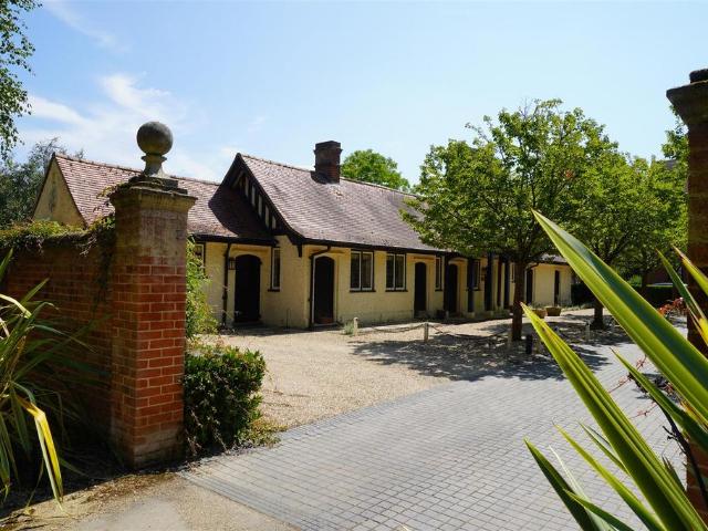Bungalow for sale in Chedburgh, Suffolk