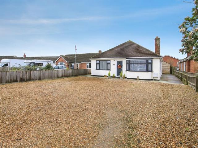 Bungalow for sale in Crowland, Gosberton Clough