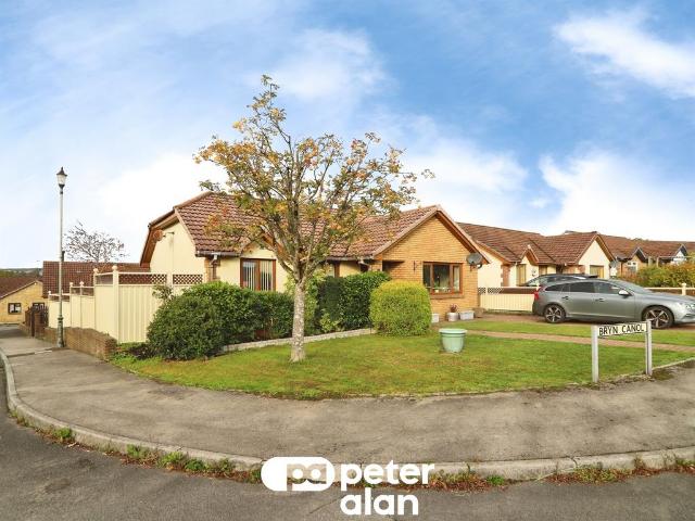 Bungalow for sale in Gelligaer, Cefn Hengoed