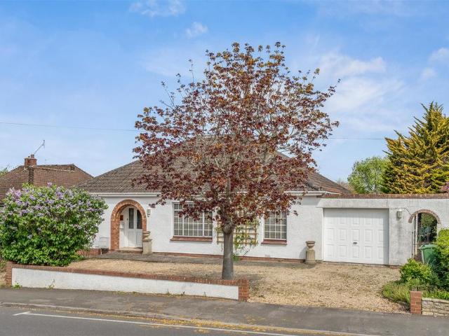 Bungalow for sale in Keynsham, Bath And North East Somerset