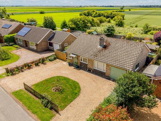 Bungalow for sale in Gosberton Clough, Lincolnshire
