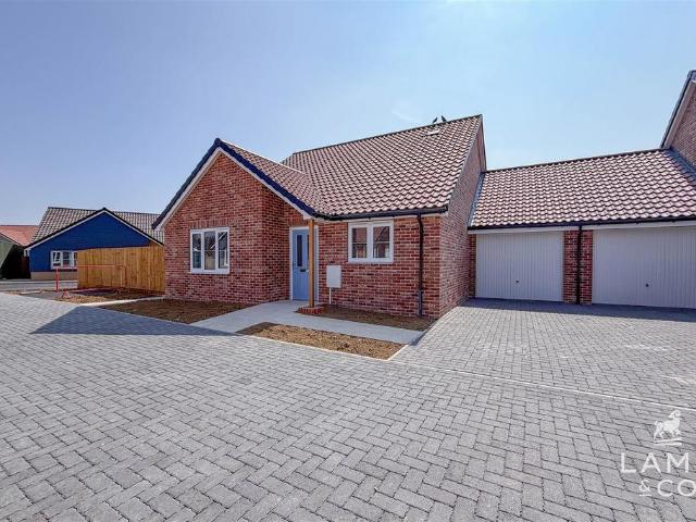 Bungalow for sale in Dale Hill, Essex