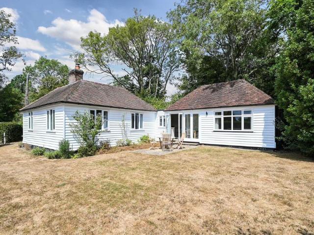 Bungalow for sale in Wittersham, Bridgefield