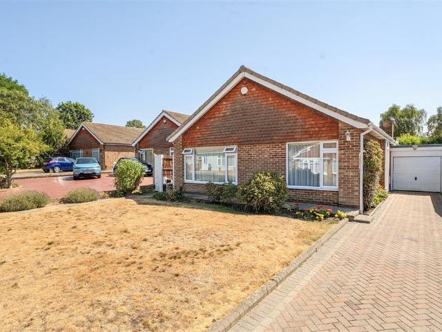 Bungalow for sale in Locksbottom, Greater London