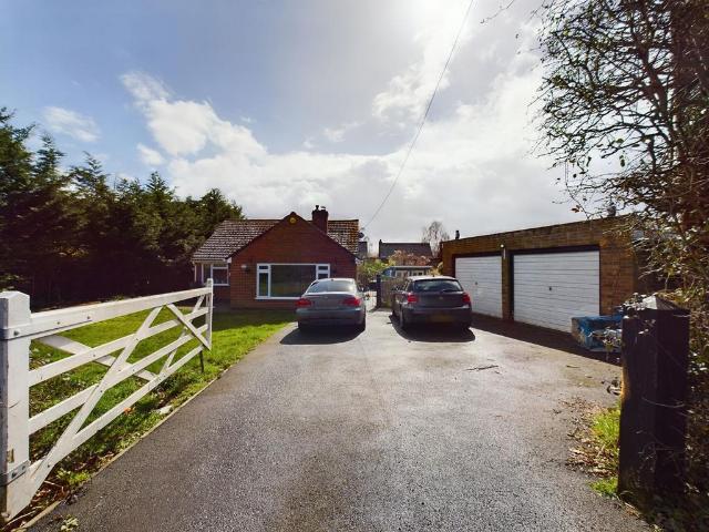 Bungalow for sale in Tadley, Priest Down