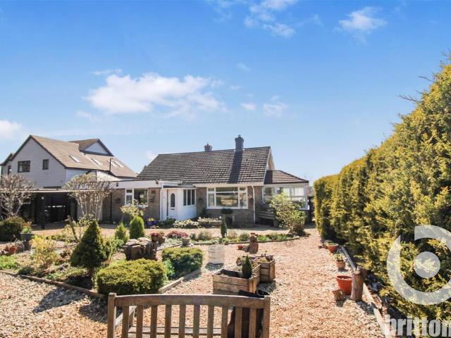 Bungalow for sale in Middleton, Brookville