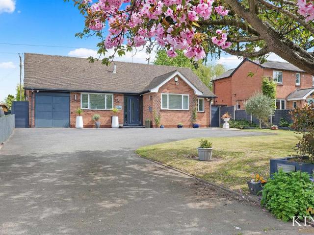 Bungalow for sale in Mappleborough Green CP, Alderminster