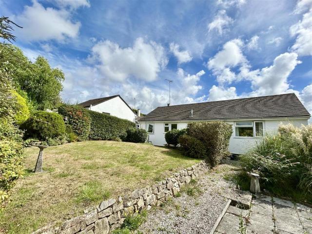 Bungalow for sale in Gweek, Cornwall