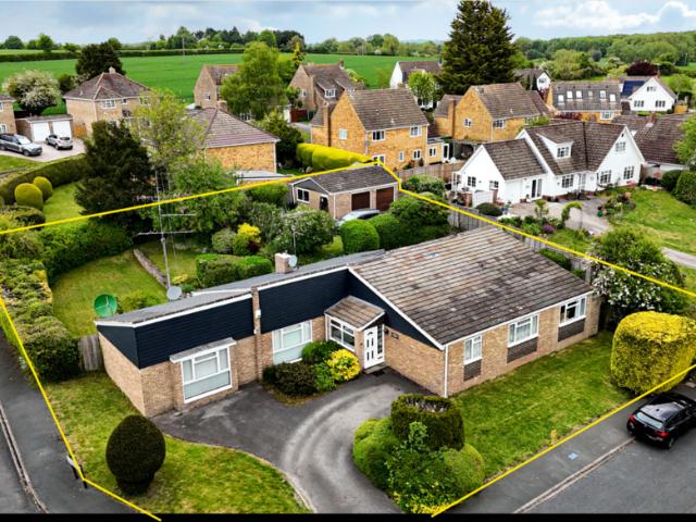 Bungalow for sale in Barton Stacey, Hampshire