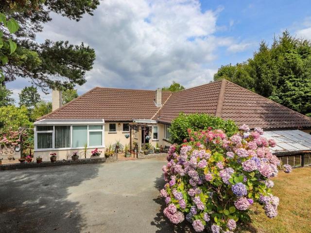 Bungalow for sale in Collington, Heathlands
