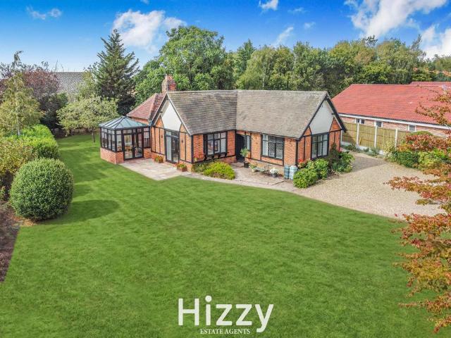 Bungalow for sale in Chelmondiston, Suffolk