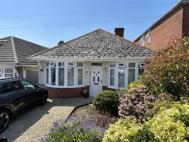 Bungalow for sale in Salisbury, Wiltshire