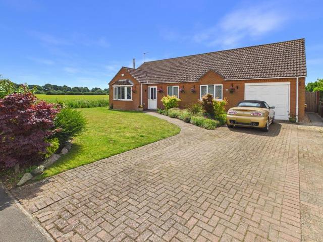 Bungalow for sale in Belleau, Lincolnshire