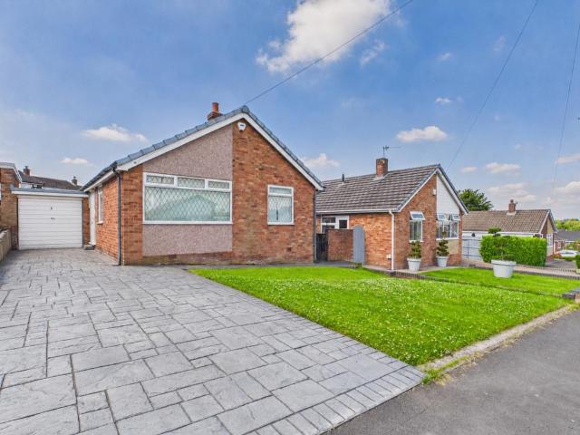 Bungalow for sale in Greenheys, Greater Manchester