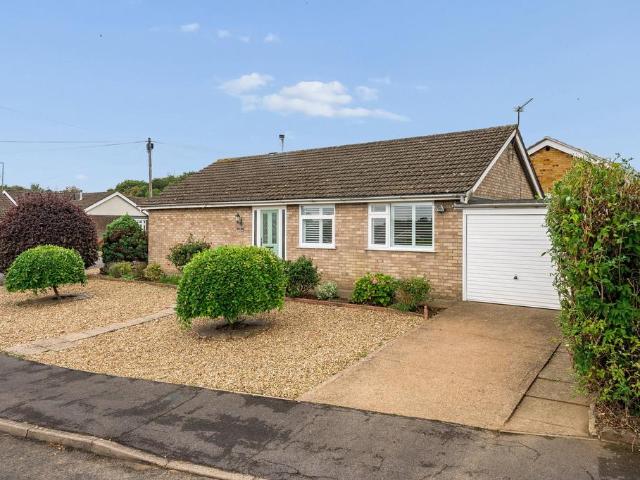 Bungalow for sale in Metheringham, North Kesteven