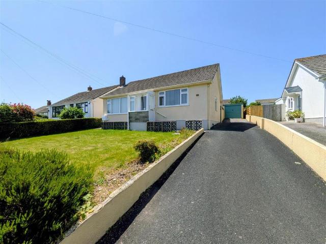 Bungalow for sale in Highertown, Penweathers
