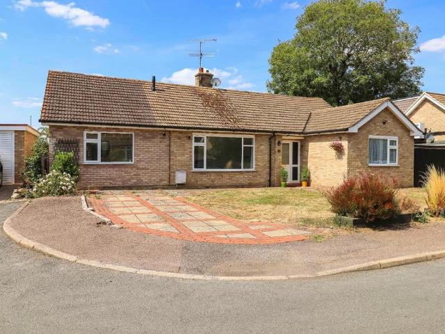 Bungalow for sale in Arrington, Cambridgeshire