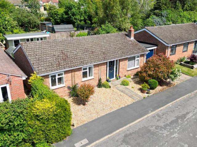 Bungalow for sale in Arrington, Cambridgeshire