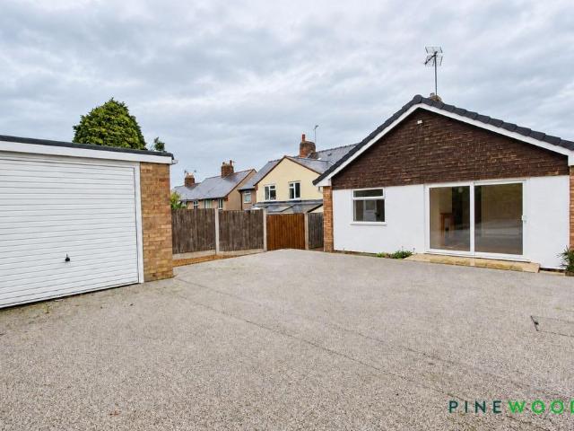 Bungalow for sale in Hasland, Chesterfield
