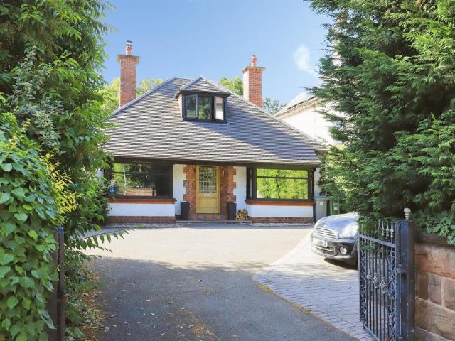 Bungalow for sale in Greenhill, Rushock