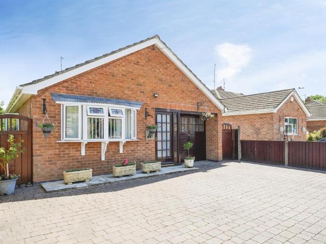Bungalow for sale in Forthampton, Worcestershire