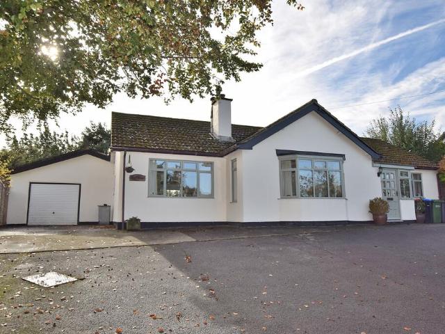 Bungalow for sale in Tunstall