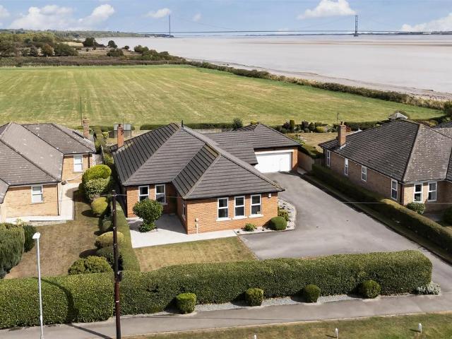 Bungalow for sale in North Ferriby, East Riding Of Yorkshire