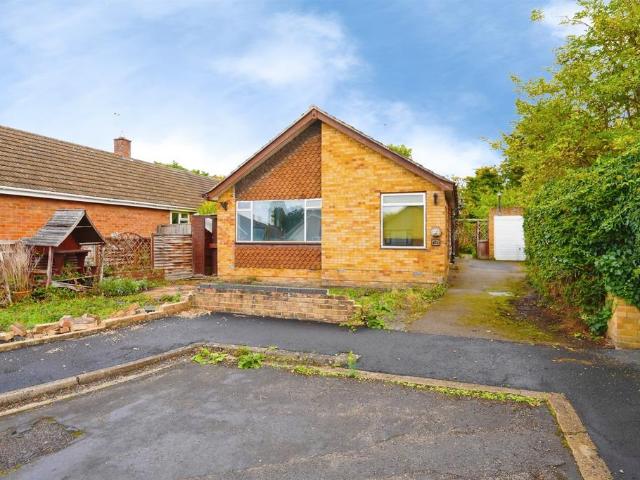 Bungalow for sale in Wheatley, South Oxfordshire
