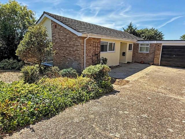 Bungalow for sale in Ashurst Bridge, Hampshire