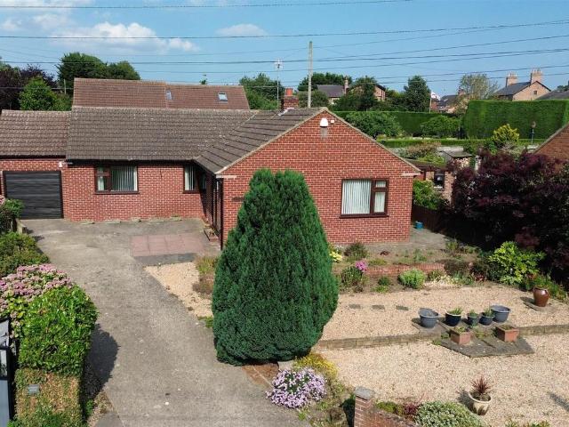 Bungalow for sale in Aiskew