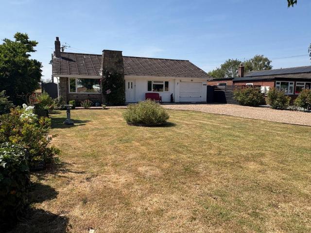 Bungalow for sale in Belleau, Lincolnshire