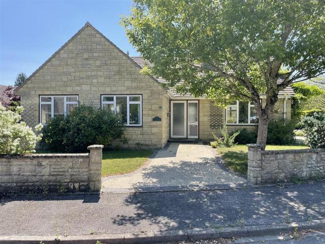 Bungalow for sale in Fossebridge, Gloucestershire