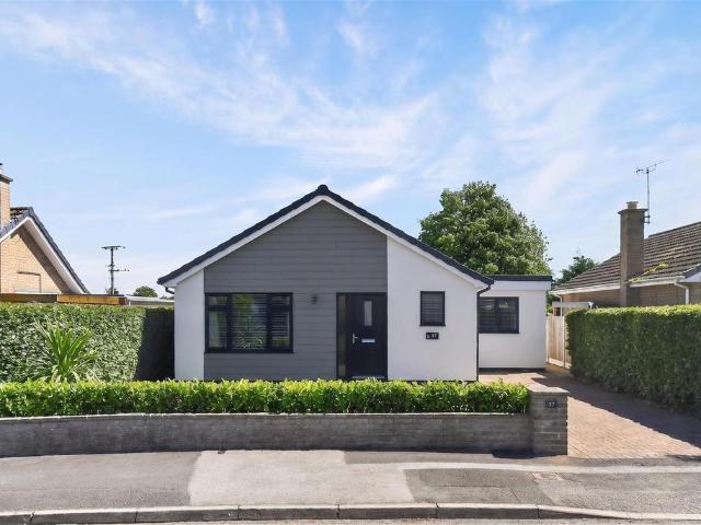Bungalow for sale in Wheldrake, York