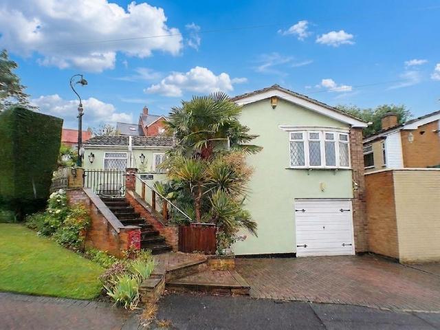 Bungalow for sale in Gedling, East Midlands
