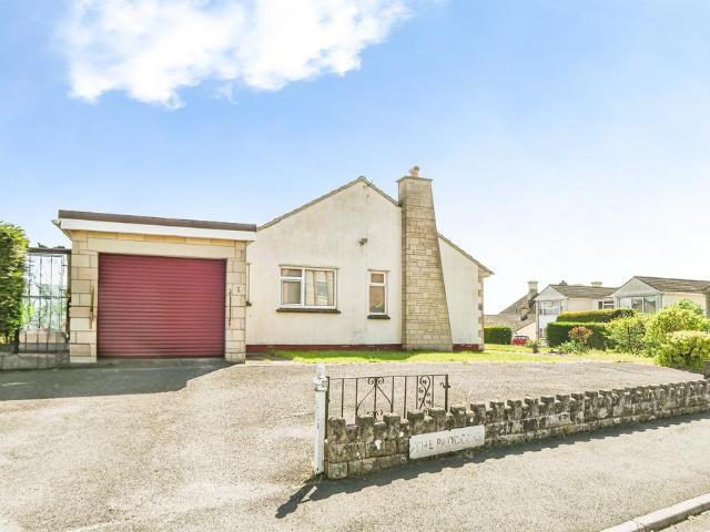 Bungalow for sale in Chippenham, Wiltshire
