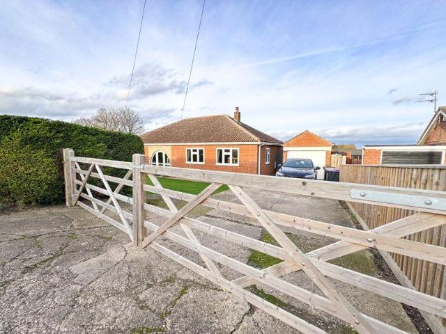 Bungalow for sale in Belleau, Lincolnshire
