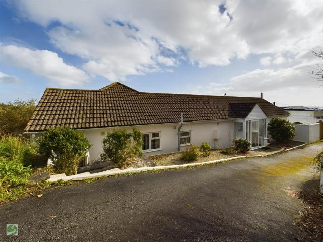 Bungalow for sale in Plaidy, Looe