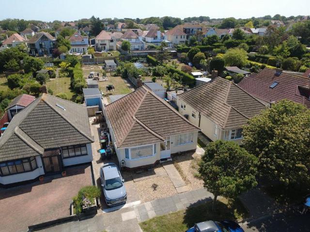 Bungalow for sale in Acol, Kent