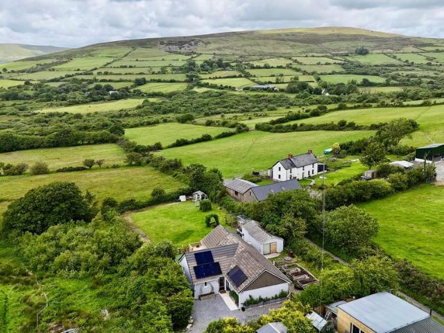Bungalow for sale in Glandy Cross, Pant-y-caws