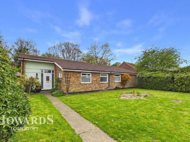 Bungalow for sale in Eastbridge, Suffolk