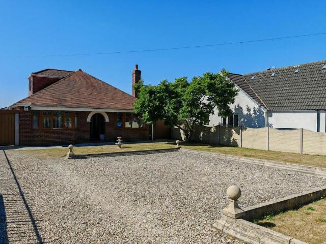 Bungalow for sale in Hensall, North Yorkshire
